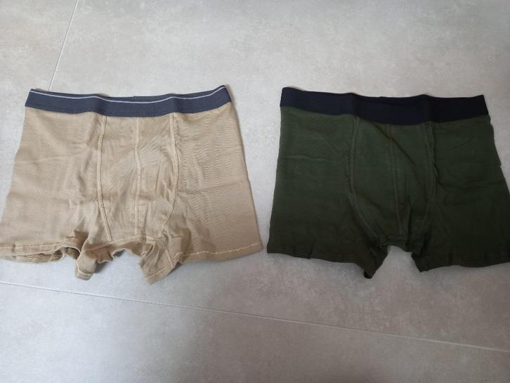 Nieuw! Onderbroeken boxers groen en beige maat L, Kleding | Heren, Ondergoed, Boxer, Beige, Ophalen of Verzenden