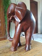 Afrikaanse olifant houtsnijwerk. Mooi zwaar beeld., Antiek en Kunst, Curiosa en Brocante, Ophalen of Verzenden