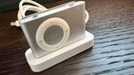Apple iPod Shuffle 1GB - 2nd generation + lader, Audio, Tv en Foto, Mp3-spelers | Apple iPod, Shuffle, Zo goed als nieuw, Zilver