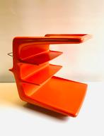 Space Age bijzettafel, design Peter Ghyczy, Space Age, Gebruikt, 50 tot 100 cm, Ophalen of Verzenden