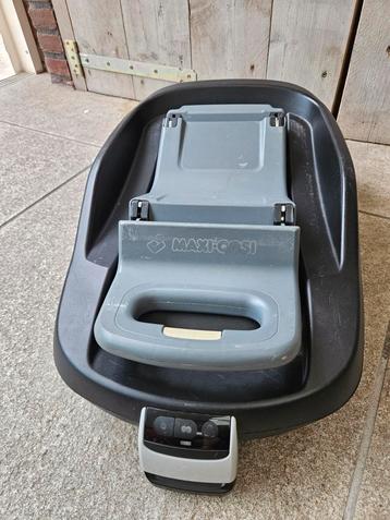 2 x Maxi-Cosi FamilyFix  beschikbaar voor biedingen