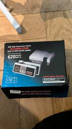 Mini Game Anniversary Edition 620, Spelcomputers en Games, Ophalen of Verzenden, Zo goed als nieuw, Met 2 controllers