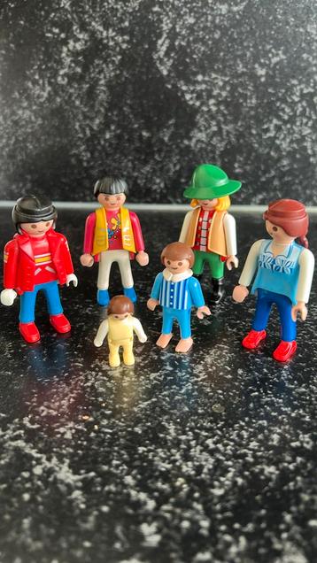 Playmobil poppetjes beschikbaar voor biedingen