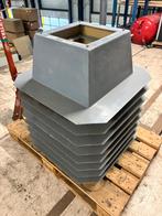 8 stuks dakopstand DOS 330 G t.b.v. ventilatoren - plat dak, Ophalen, Zo goed als nieuw
