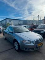 Audi A4 2.0 96KW 2006 Grijs, Auto's, 65 €/maand, 4 cilinders, A4, Origineel Nederlands