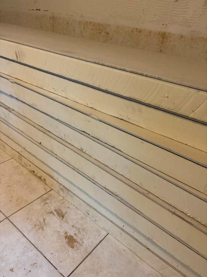 PIR + Gips platen: 90mm PIR, 12,5mm gips, 2600x600mm, Doe-het-zelf en Verbouw, Isolatie en Afdichting, Zo goed als nieuw, Dakisolatie