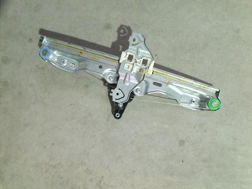 RAAMMECHANIEK LINKS ACHTER Nissan Qashqai (J11) (01-2013/-), Auto-onderdelen, Ruiten en Toebehoren, Nissan, Gebruikt