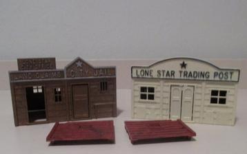 Lone Star Trading Post en Jail. Kunststof Western gebouwen beschikbaar voor biedingen