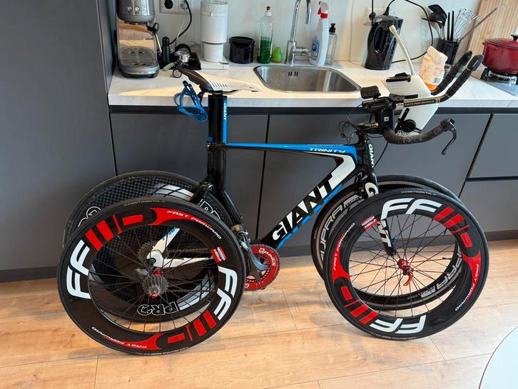 Giant Trinity Tijdrit/triathlonfiets Di2 Powermeter +extra’s, Fietsen en Brommers, Fietsen | Racefietsen, Zo goed als nieuw, Giant