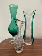 Glaswerk 3 vaasjes groen kleurig, Ophalen of Verzenden