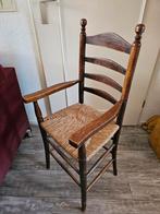 Oude Knopstoel met rieten zitting., Antiek en Kunst, Ophalen