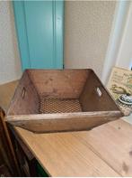 Oude doorleefde houten aardappel bak, Huis en Inrichting, Ophalen of Verzenden, Gebruikt, Minder dan 50 cm, Minder dan 50 cm