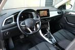 Volkswagen T-ROC 1.5 TSI Life 150PK DSG Navi Virtual ACC PDC, Auto's, Volkswagen, Stof, 4 cilinders, 150 pk, Zwart