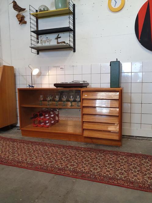 Vintage dressoir Jaren 60 mid century design, Huis en Inrichting, Kasten | Dressoirs, Zo goed als nieuw, 25 tot 50 cm, Ophalen of Verzenden