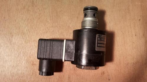 Nachi hydraulische klep, Doe-het-zelf en Verbouw, Weegschalen, Nieuw, Ophalen of Verzenden