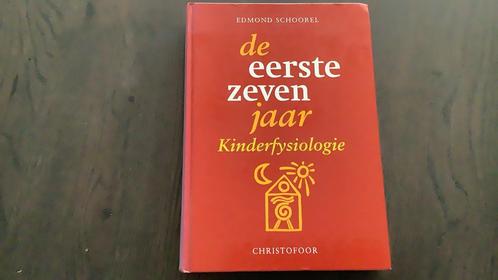 E. Schoorel - De eerste zeven jaar, Boeken, Wetenschap, Zo goed als nieuw, Ophalen of Verzenden