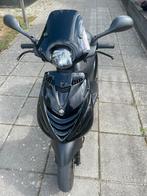 Zwarte Piaggio Zip 4-takt - GEEN wok - Direct rijklaar, Fietsen en Brommers, Scooters | Piaggio, Ophalen of Verzenden, Zo goed als nieuw