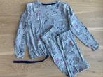 Grijze pyjama met poezen van Dream & Lunge mt. 152/158, Nacht- of Onderkleding, Meisje, Ophalen of Verzenden, Zo goed als nieuw