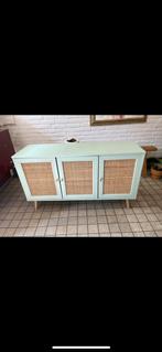 Mintgroen dressoir met rotan deuren, Ophalen, Gebruikt, 150 tot 200 cm, Minder dan 100 cm