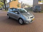 Toyota Yaris Digitale Airco / 6 bak / 5 deurs / Leuke auto, Voorwielaandrijving, Gebruikt, Start-stop-systeem, 4 cilinders