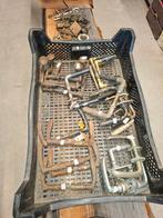 Oude bouwmaterialen: muurankers, deurkrukken, raambeslag, Ophalen, Gebruikt, Koper of Messing, Klink of Kruk