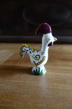 miniatuur haantje van beschilderd porselein uit Portugal, Ophalen of Verzenden, Dier