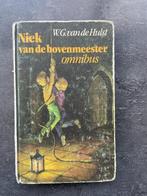 Niek van de bovenmeester omnibus van W.G. van de Hulst, Fictie algemeen, W.G. van de Hulst, Ophalen, Gelezen