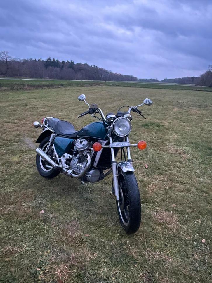 Honda cx500 met gereviseerde motor, Motoren, Motoren | Honda, Particulier, Chopper, 2 cilinders, Ophalen