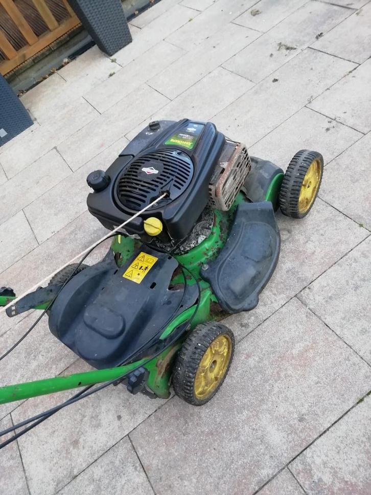 John Deere benzine grasmaaier, Tuin en Terras, Grasmaaiers, Gebruikt, Benzine-grasmaaier, 50 cm of meer, Cirkelmaaier, Mulchfunctie