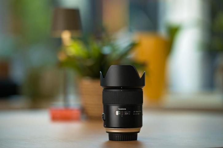 Tamron 45mm f/1.8, beeldstabilisatie, perfecte optiek(Canon), Audio, Tv en Foto, Fotografie | Lenzen en Objectieven, Zo goed als nieuw