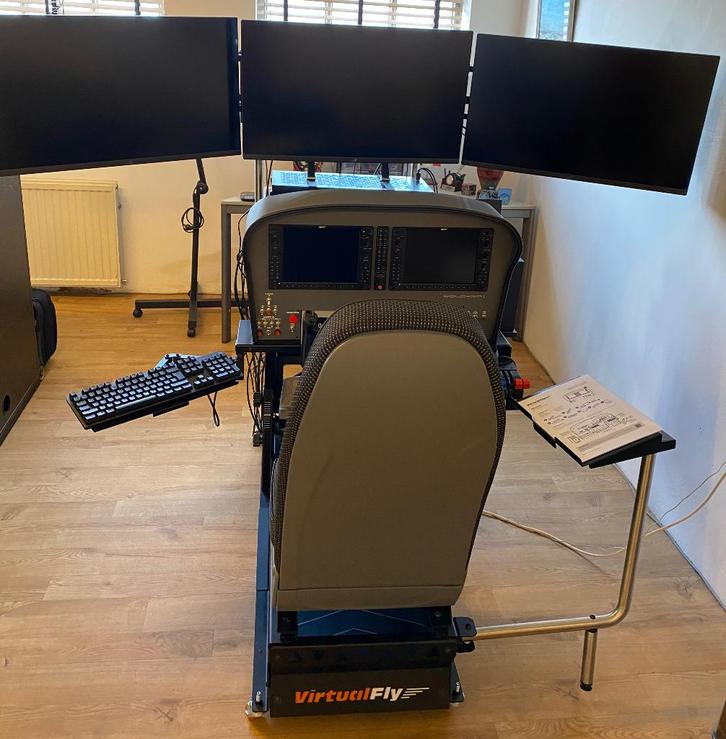 VirtuFly Flight Simulator Complete Setup – Nearly New, Computers en Software, Joysticks, Zo goed als nieuw, Ophalen
