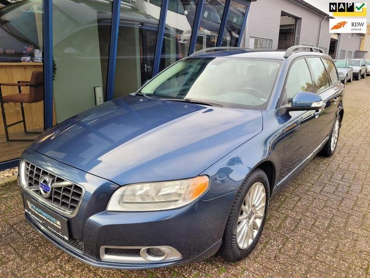 Volvo V70 2.5T Momentum LEER / NAVI / YOUNGTIMER, Auto's, Volvo, Bedrijf, Te koop, V70, ABS, Airbags, Airconditioning, Boordcomputer