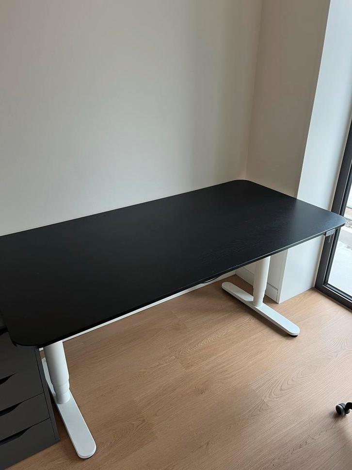 Ikea Bekant Zit-Sta Bureau 160x80, Huis en Inrichting, Bureaus, Gebruikt, Stabureau, Elektrisch, Ophalen