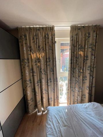 Gordijnen 2 stuks 140x258cm lichtbruin met patroon beschikbaar voor biedingen