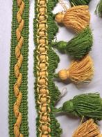 2 haspels met groen/ geel flossenband en sierband, Ophalen of Verzenden, Nieuw, Lint, Band of Elastiek