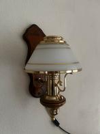 Klassieke Wandlamp met Glazen Kap, Huis en Inrichting, Lampen | Wandlampen, Ophalen, Gebruikt, Glas