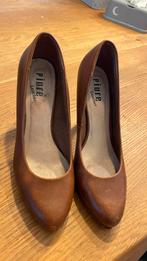 P.i.u.r.e. Leren pumps maat 40, Kleding | Dames, Schoenen, Pumps, Bruin, Ophalen of Verzenden, P.i.u.r.e.
