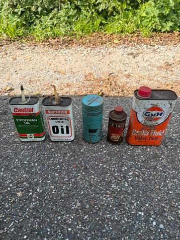 Oliespuitjes en hadyoils blikjes aangeboden 10 stuks beschikbaar voor biedingen