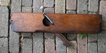 Antieke schaaf beschikbaar voor biedingen