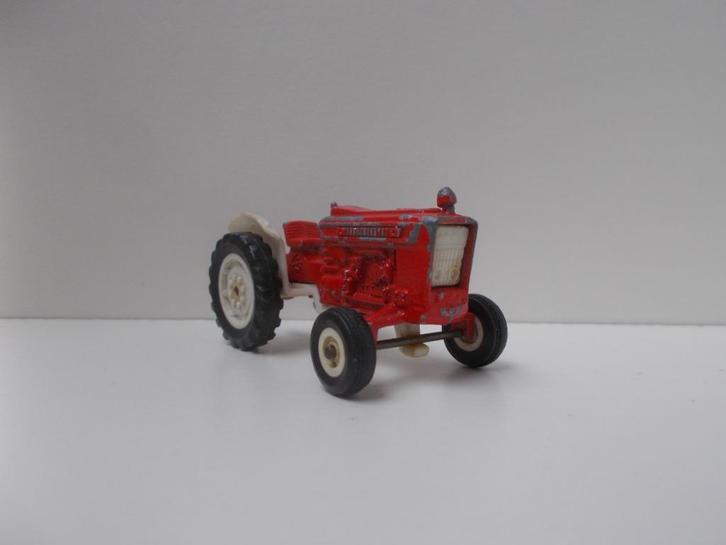 5523 Ford Tractor Majorette No 253, Hobby en Vrije tijd, Modelauto's | Overige schalen, Gebruikt, Tractor of Landbouw, Ophalen of Verzenden