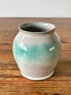 Vaas - W.C. Brouwer - keramiek, Antiek en Kunst, Ophalen of Verzenden