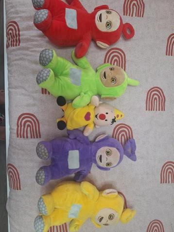 Teletubbies en een bumba beschikbaar voor biedingen