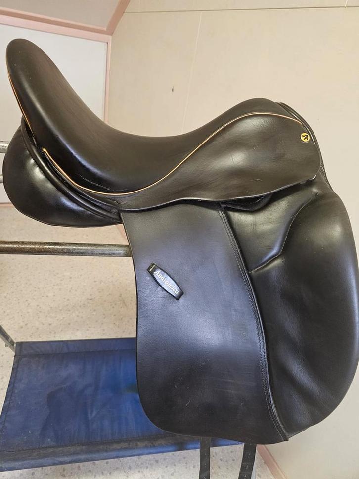 Anatomica Orion 18"/ SellaDolce Philip 16"/ Euro riding Jade, Dieren en Toebehoren, Paarden en Pony's | Zadels, Zo goed als nieuw