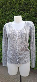 Gebreid vestje van Guess maat M slangenprint.
Grijs / beige., Maat 38/40 (M), Guess, Beige, Ophalen of Verzenden