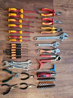 Gereedschap set - Divers handgereedschap, Watersport en Boten, Hengelsport | Roofvissen, Ophalen of Verzenden, Gebruikt, Complete set