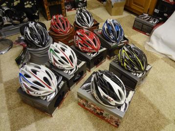 opruiming Las Victory en (Supreme) professionele fiets helm beschikbaar voor biedingen