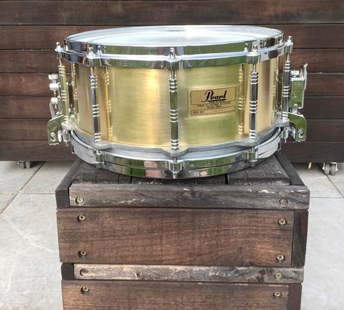 Pearl free-floating brass snaredrum 6,5x14, Muziek en Instrumenten, Drumstellen en Slagwerk, Gebruikt, Pearl, Ophalen of Verzenden