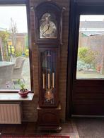 Eikenhouten Staande Klok, Ophalen