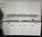 NIEUWE Q-Line A-Merk Keuken 210 cm Keuken / INNOVARE OUTLET