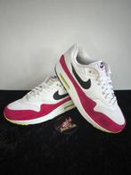 Nike air Max 1 Volt rush pink - size 42,5, Kleding | Heren, Schoenen, Overige kleuren, Nike, Ophalen of Verzenden, Sneakers of Gympen